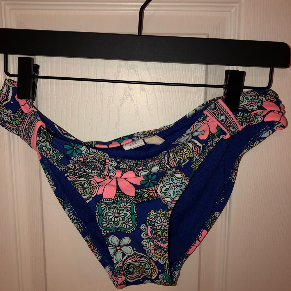 Floral bathing suit bottoms